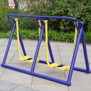 Fitnessausrüstung im Freien