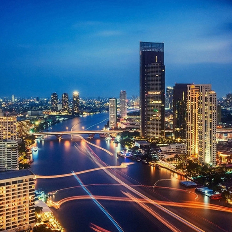 Guangzhou Xinrun Lighting Co., Ltd. verfügt über eine Vielzahl von energiesparenden Beleuchtungsanwendungen, und der LED-Franchise-Markt für energiesparende Lampenverarbeitung ist groß