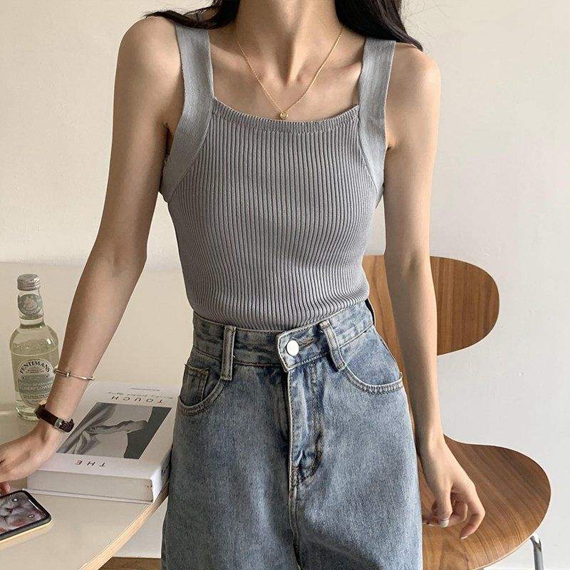 Online-Promi Kurzquadratische Nacken Camisole weibliche Sommer Sport Sweat-absorbent Slim Sexy Strickpullover