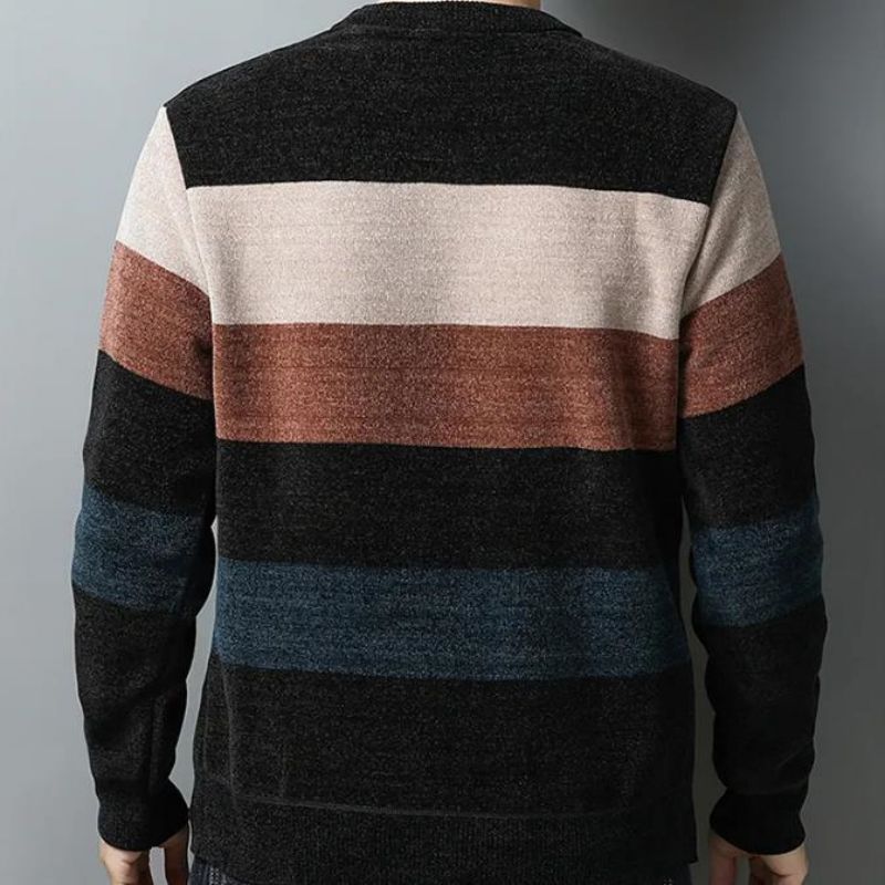 Die warmen und kalten Pullovers der Großhandel Männer mit modischen Mode -Strickwaren von Manns mit festen Farben