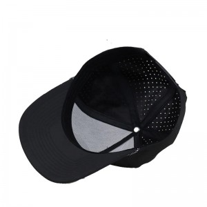 Benutzerdefinierte wasserdichte Lasergeschnittene Loch Perforated Hut 5 Panel Gummi -PVC -Logo -Baseballkappe