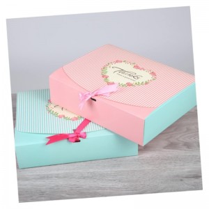 Einfacher Stil benutzerdefinierter Kartontyp