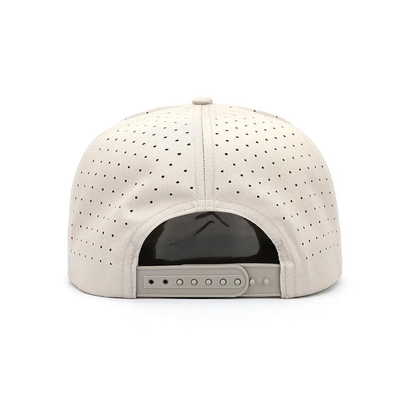 Großhandel benutzerdefinierte hochwertige 7 Panel Flachgedruckte Patch Patch Logo Snapback Caps, Laser Cut Loch Perforated Herren Hut