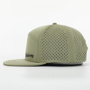 OEM benutzerdefinierte hochwertige Stickerei Logo Luxus 7 Panel Snapback Cap Adult Bill Bill Back Hut mit lasergeschnittenen Löchern