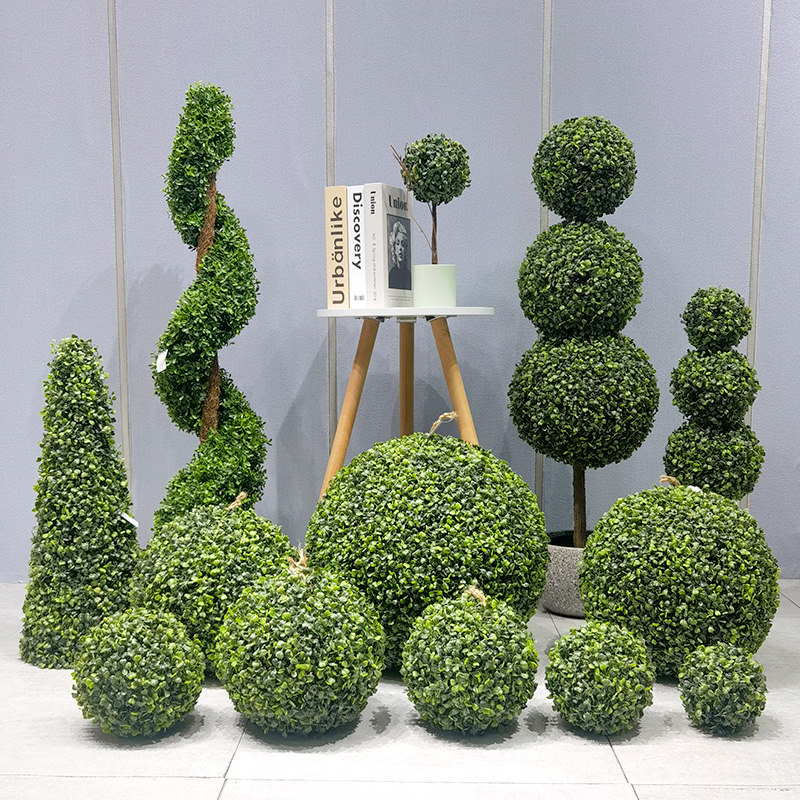 Künstliche Pflanze Topiary Ball Lenkte umweltfreundliche Grasball für Gartenlieferanten Hochzeitsdekoration Gartendekorationen