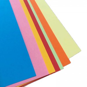 farbenfrohe Papierbrett