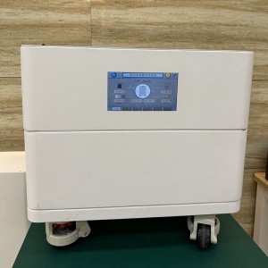 51,2 V 100A LIFEPO4 Stapelbarer Akku mit intelligent intelligenter LED -Bildschirm 5 kWh 10kwh