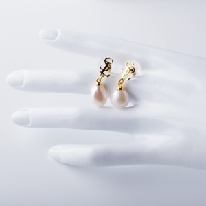 2x14 mm mit pearlgoldplattierten Bolzenohrringen 6,4*7,2 mm