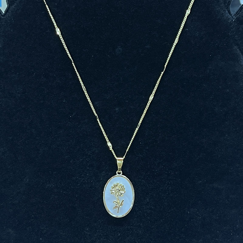 Gold-Plattierte blumige Anhängerkette mit Mutter-von-Pearl Inlay für zeitlose Eleganz und alltäglicher Luxus