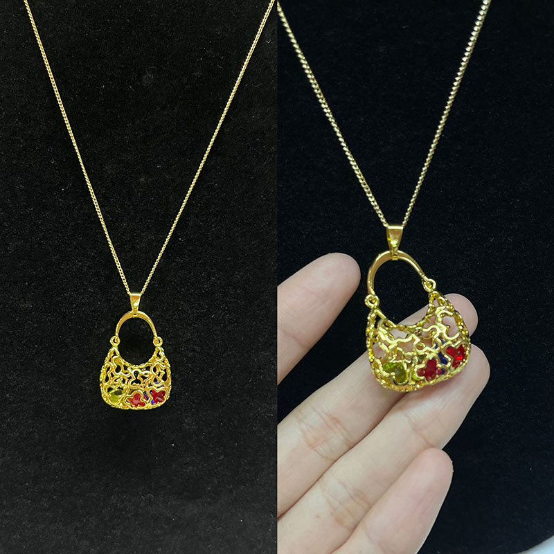Luxushandtasche Anhänger Halskette für Frauen - 18k Gold-Plattiertes Kupfer mit kompliziertem filigranem Design & Emailleakzente - eleganter Modeschmuck für Geschenke & Besondere Anlässe