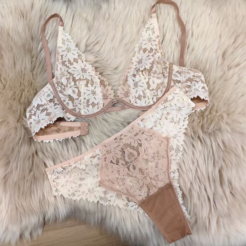 Neuer Stil French Dessous Set für Frauen. Es\'ist ein sexy und ultra-Dünner Spitzen -BH -Set in Plusgrößen. Es kann große Büsten kleiner aussehen und verhindern, dass SAachenw5546Price:$139,99