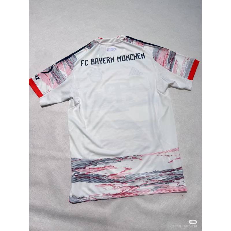 25/26 Bayern Away -Trikots in derneuen Saison von