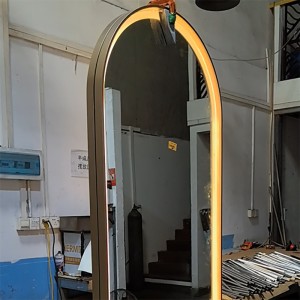 Zotye Edelstahl integrierte Lampe und anpassbare elektroplierte Edelstahl -Smart Mirror