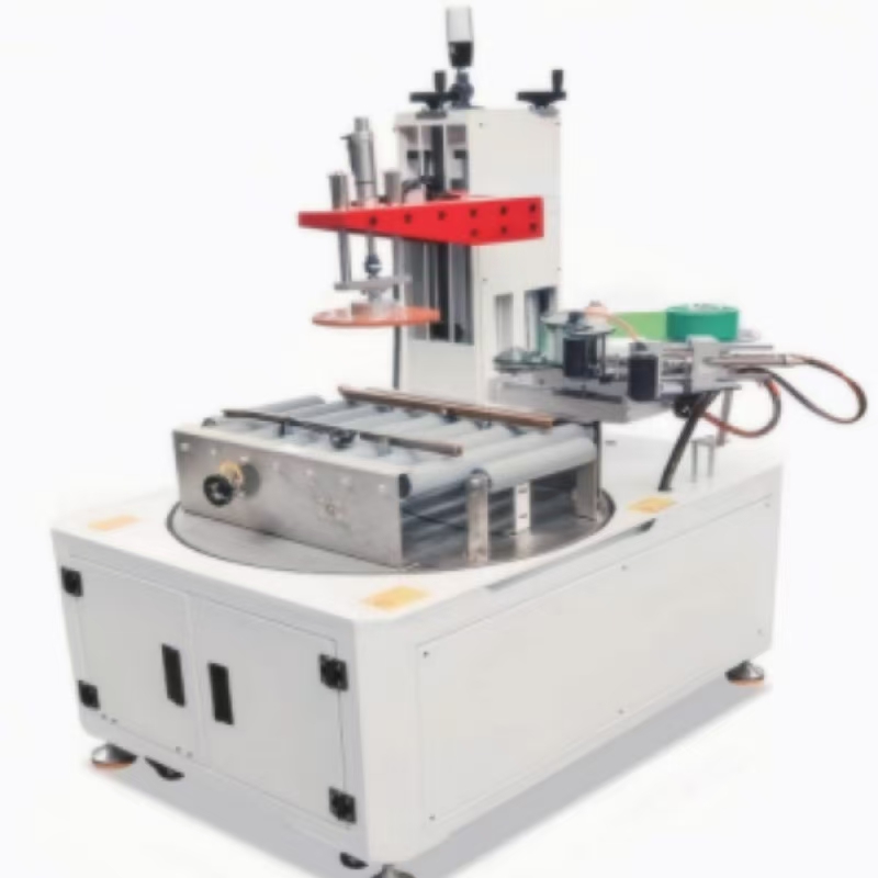 Horizontal-Geben Sie eine kreisförmige Kartonversiegelungsmaschine ein
