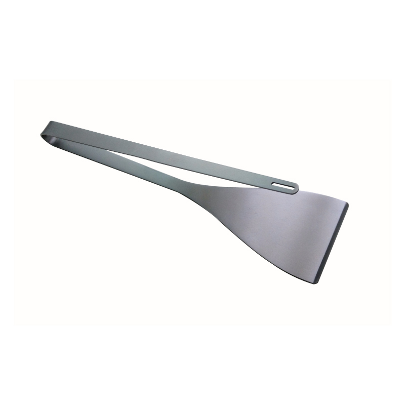 1685154922.jpg BBQ Grill tongs and spatula.jpg